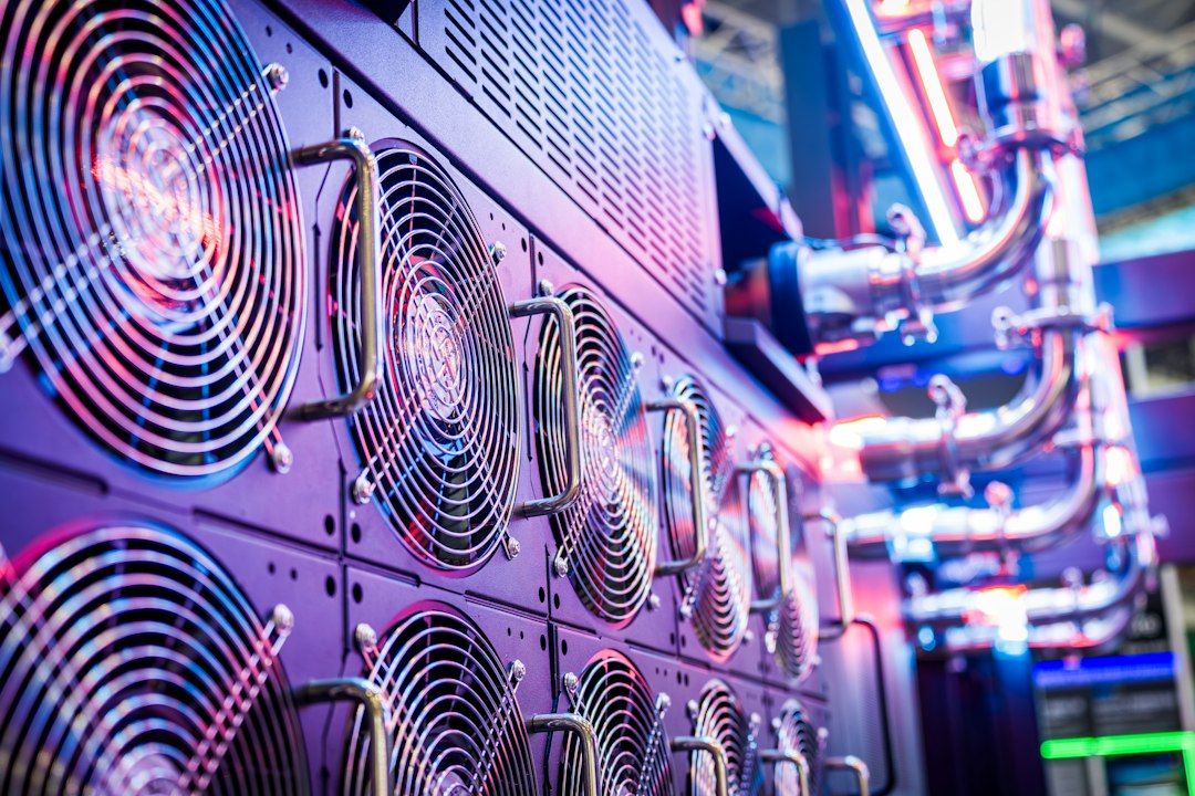 Moderne Servertechnik in einem Rechenzentrum